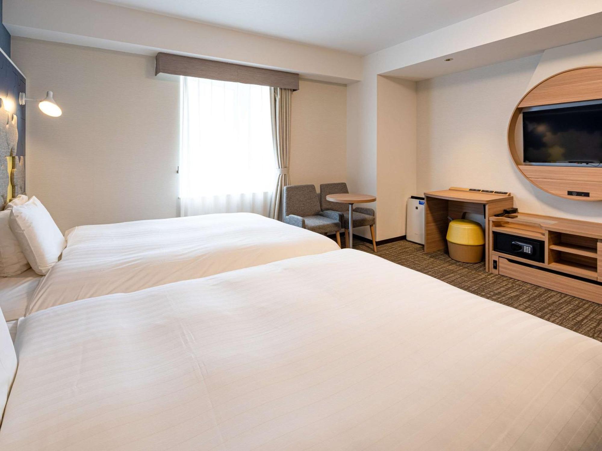 Comfort Suites Tokyo Bay מראה חיצוני תמונה